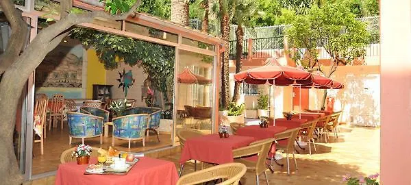 ***  Hotel Menton Riviera فرنسا